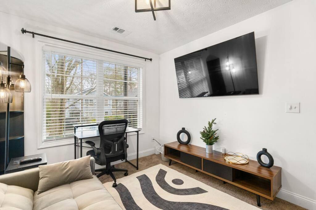 Modern 3Bd,2Ba Townhome Near Stadiums In Metro-Atl แอตแลนตา ภายนอก รูปภาพ